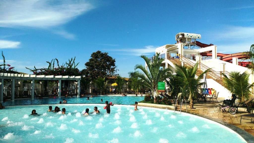 L'Acqua Diroma - Suites Confortaveis - Diversao Garantida - Piscina De Ondas Exclusiva Caldas Novas Εξωτερικό φωτογραφία